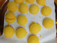 Load image into Gallery viewer, LES SORBET BATH TRUFFLES
